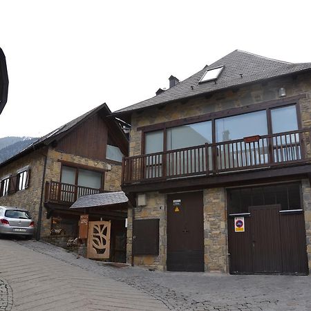 Era Borda Hotel Gausac Luaran gambar