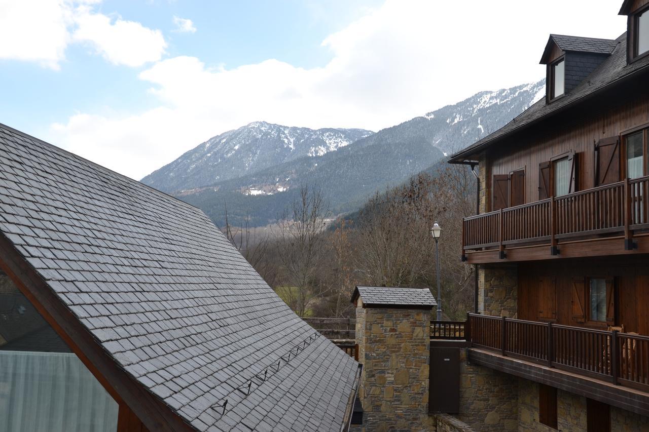 Era Borda Hotel Gausac Luaran gambar